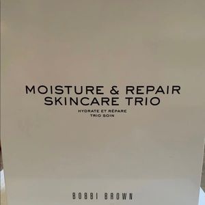 Bobbi Brown Moisture & Repair Skincare